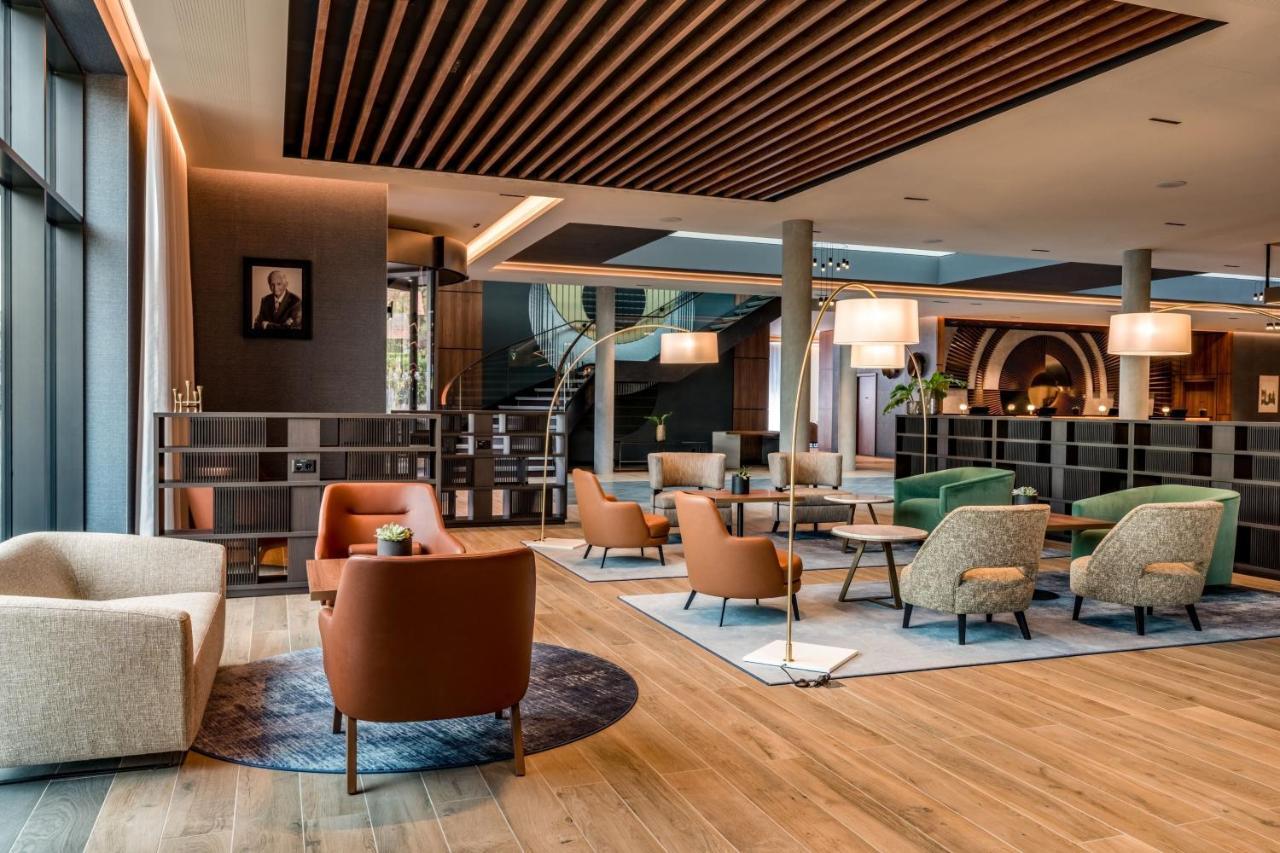 Geneva Marriott Hotel Мейрин Екстериор снимка