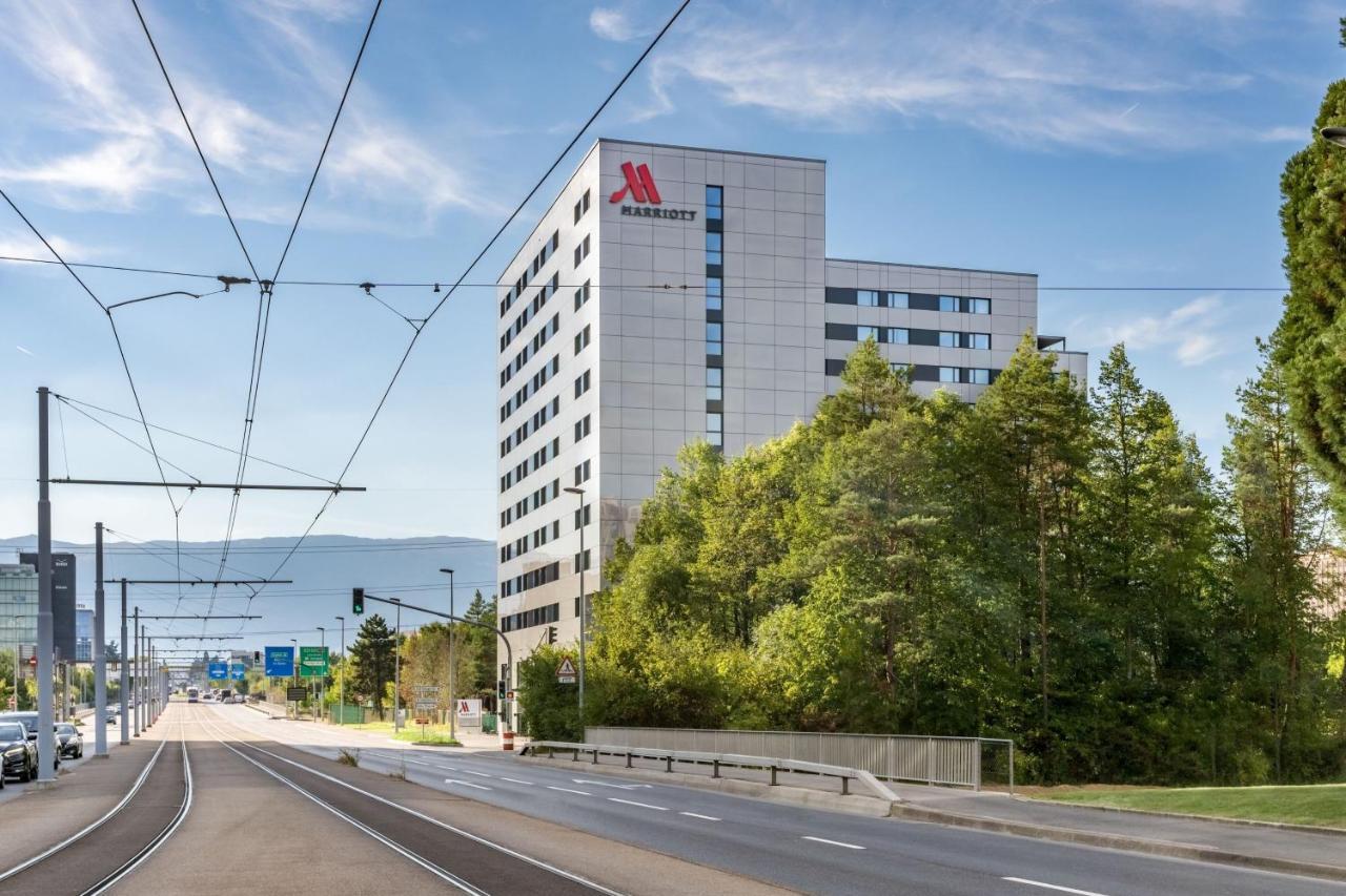 Geneva Marriott Hotel Мейрин Екстериор снимка