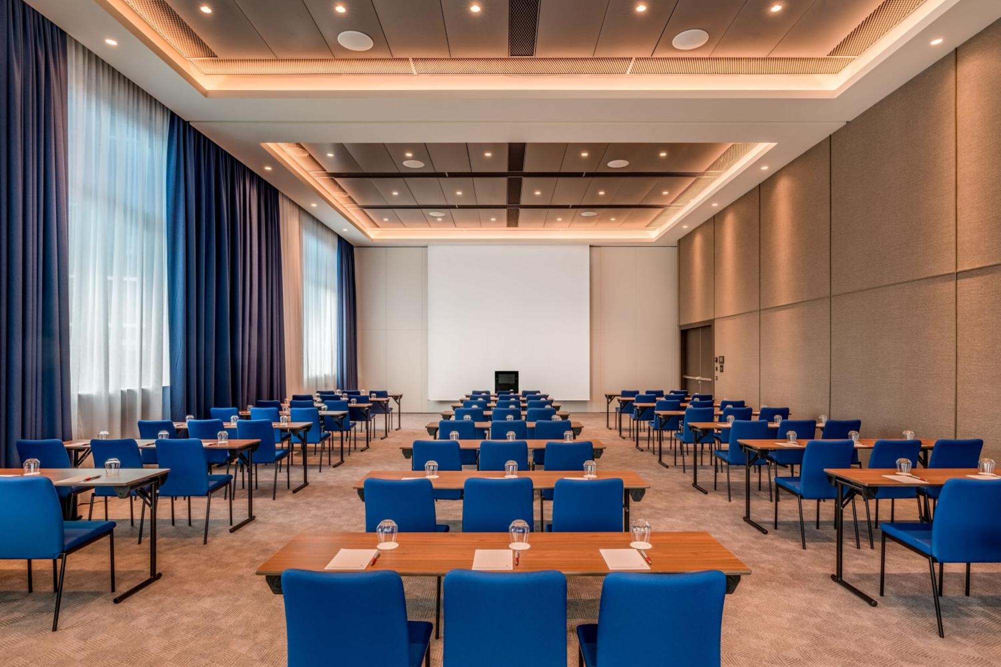 Geneva Marriott Hotel Мейрин Екстериор снимка