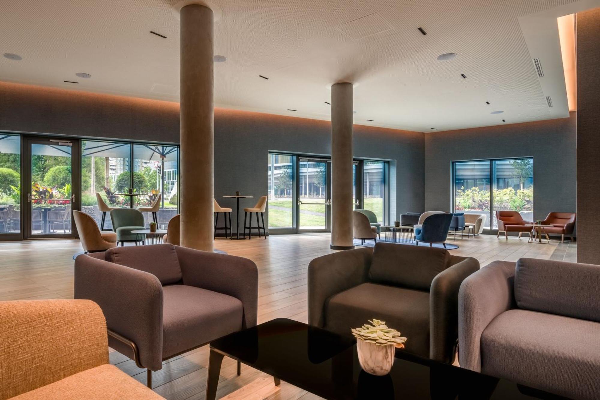 Geneva Marriott Hotel Мейрин Екстериор снимка